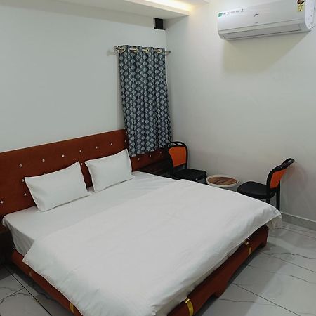 Hotel Shree Kedar Palace Ujaim Exterior foto