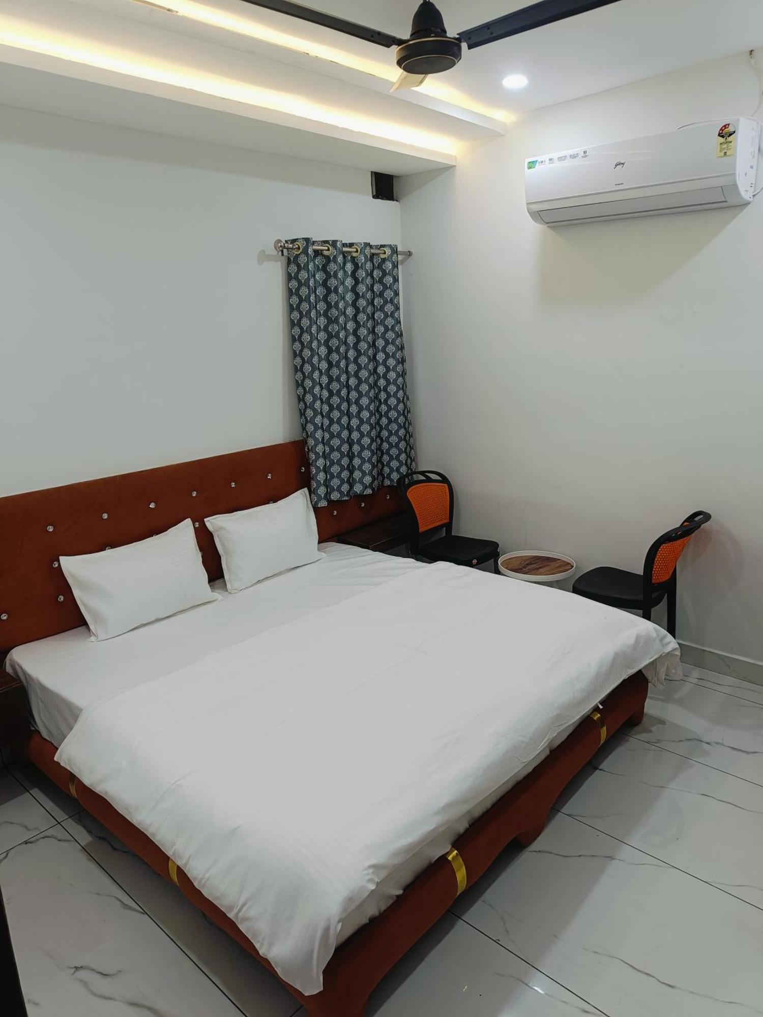 Hotel Shree Kedar Palace Ujaim Exterior foto
